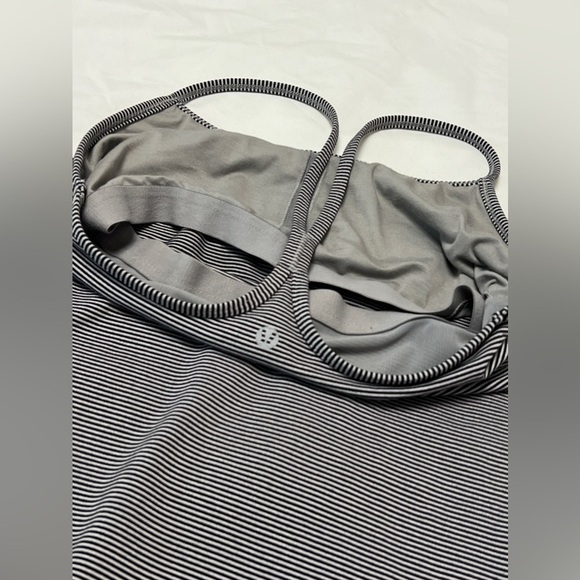 Lululemon Power Y Tank - Picture 6 of 8